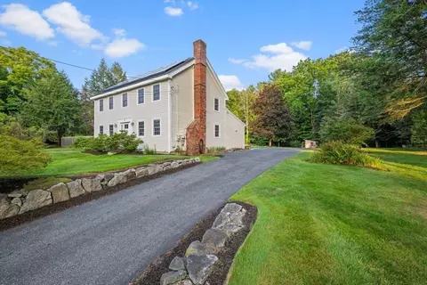 Exterior - 5 Elm St, Upton, MA 01568 photo 9 of 11