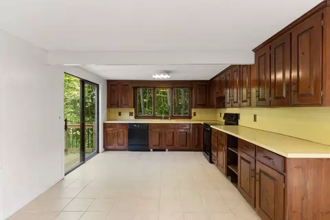 Kitchen - 59 Holly St, Gloucester, MA 01930 photo 2 of 4