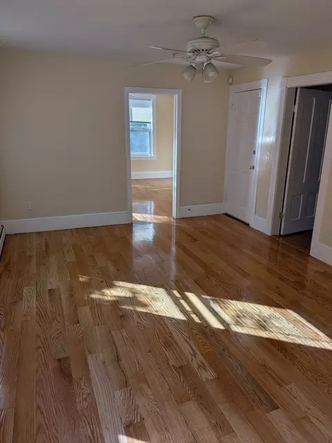 Living - 7 Albert St, Worcester, MA 01610 photo 1 of 1