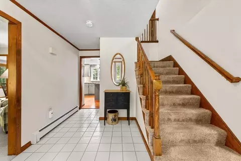 Entry Way - 3 Leone Ln, Mendon, MA 01756 photo 1 of 1