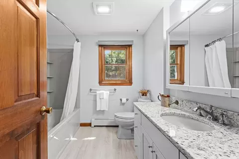 Bath - 3 Leone Ln, Mendon, MA 01756 photo 3 of 3