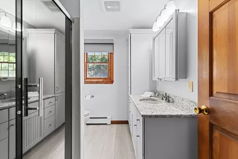Bath - 3 Leone Ln, Mendon, MA 01756 photo 2 of 3
