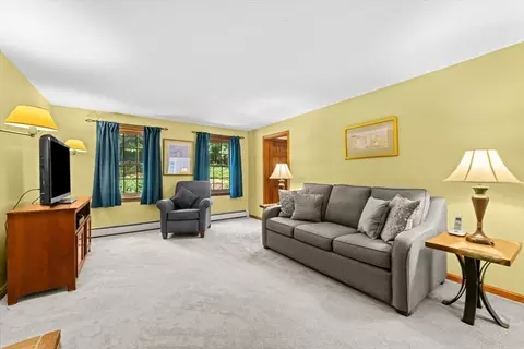 Living - 3 Leone Ln, Mendon, MA 01756 photo 3 of 4