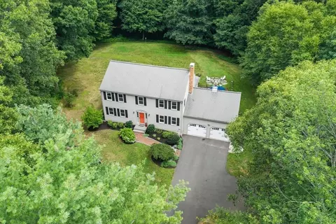 View/Area - 3 Leone Ln, Mendon, MA 01756 photo 1 of 5