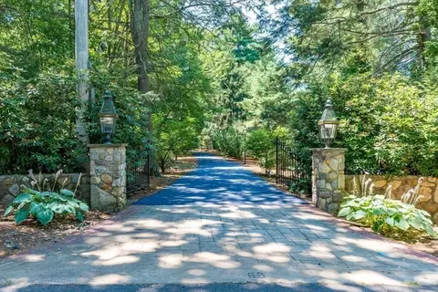 Exterior - 68 Elm St, Canton, MA 02021 photo 8 of 10