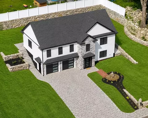 View/Area - 660 Hildreth St, Dracut, MA 01826 photo 1 of 3