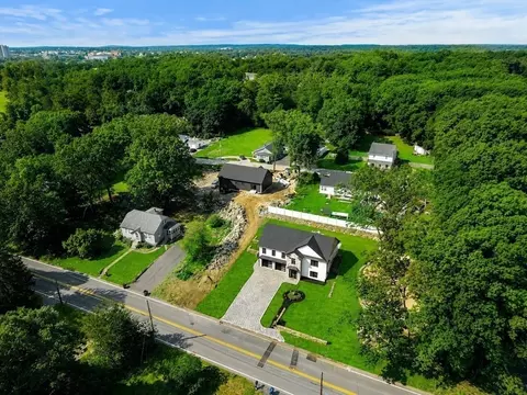 View/Area - 660 Hildreth St, Dracut, MA 01826 photo 3 of 3