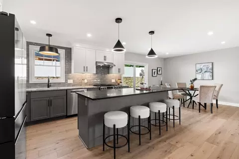 Kitchen - 660 Hildreth St, Dracut, MA 01826 photo 1 of 3