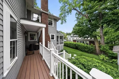 Exterior - 6 Bradford Rd, Hingham, MA 02043 photo 8 of 13