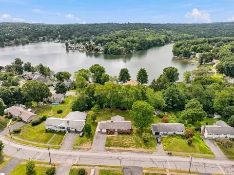 View/Area - 19 Champlain Dr, Hudson, MA 01749 photo 1 of 3