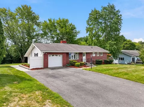 Other - 19 Champlain Dr, Hudson, MA 01749 photo 1 of 6