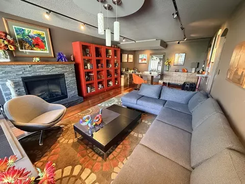 Living - 77 Pond Ave #509, Brookline, MA 02445 photo 1 of 3