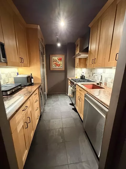 Kitchen - 77 Pond Ave #509, Brookline, MA 02445 photo 1 of 2