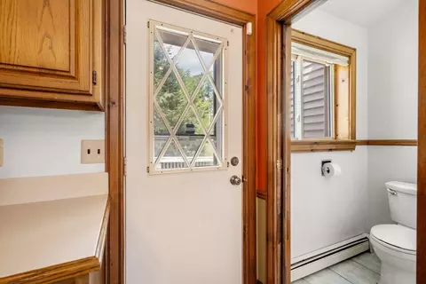 Entry Way - 43 Brown St, Maynard, MA 01754 photo 3 of 4