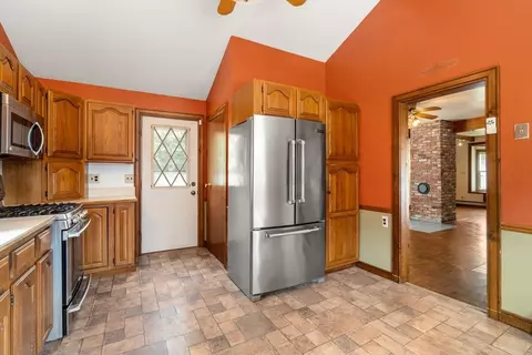 Kitchen - 43 Brown St, Maynard, MA 01754 photo 3 of 4