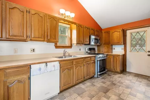 Kitchen - 43 Brown St, Maynard, MA 01754 photo 2 of 4