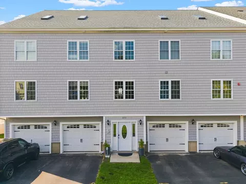 Exterior - 273 Draper St #6, Fall River, MA 02724 photo 2 of 8
