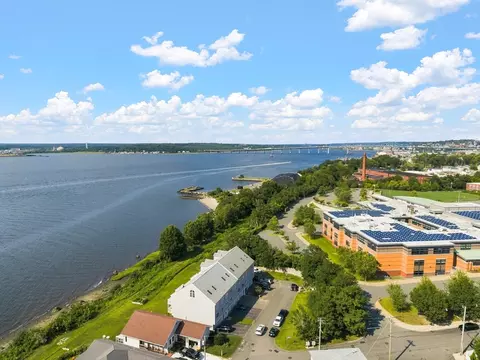 View/Area - 273 Draper St #6, Fall River, MA 02724 photo 6 of 11