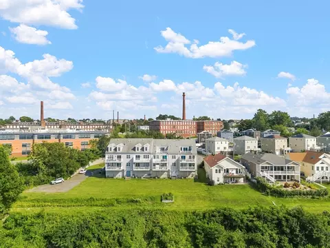 View/Area - 273 Draper St #6, Fall River, MA 02724 photo 1 of 11