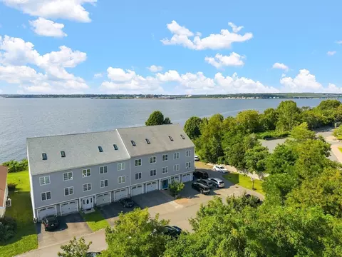 View/Area - 273 Draper St #6, Fall River, MA 02724 photo 10 of 11