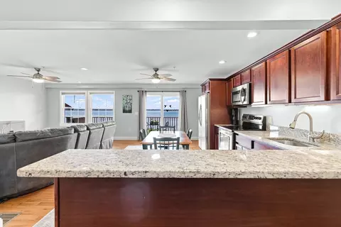 Kitchen - 273 Draper St #6, Fall River, MA 02724 photo 6 of 6