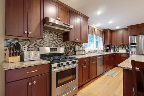 Kitchen - 391 Main St, Townsend, MA 01474 photo 2 of 4