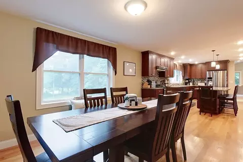 Dining - 391 Main St, Townsend, MA 01474 photo 2 of 4