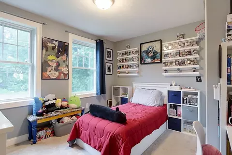 Bedroom - 391 Main St, Townsend, MA 01474 photo 6 of 7