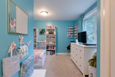 Bedroom - 391 Main St, Townsend, MA 01474 photo 4 of 7
