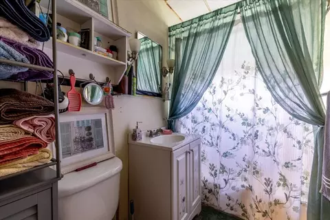 Bath - 17 Rockdale St, Worcester, MA 01606 photo 1 of 3