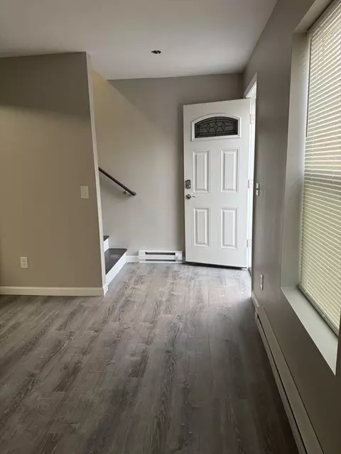 74-82 North St, Southbridge, MA 01550