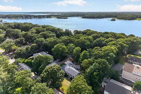 View/Area - 203 Monomoscoy Rd, Mashpee, MA 02649 photo 3 of 3