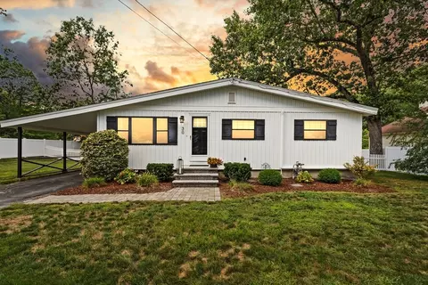 30 Jordan, Chelmsford, MA 01863