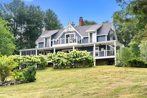 Exterior - 6 Pew Ave, Gloucester, MA 01930 photo 2 of 14