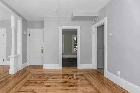 31-33 Bourne St, Lowell, MA 01852 photo 27