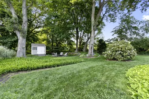 Exterior - 176 Colon St, Beverly, MA 01915 photo 5 of 14