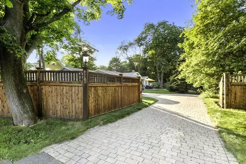 Exterior - 176 Colon St, Beverly, MA 01915 photo 12 of 14
