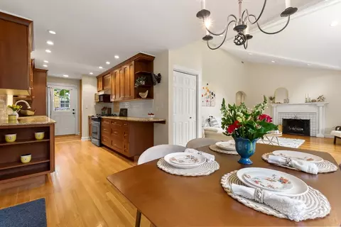 Dining - 176 Colon St, Beverly, MA 01915 photo 2 of 2