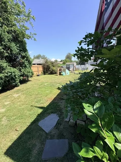 Exterior - 2 Upton St, Fairhaven, MA 02719 photo 3 of 5