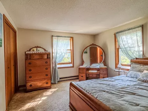 Bedroom - 191 Old State Rd, Erving, MA 01344 photo 2 of 5