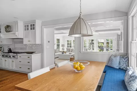 Kitchen - 68 School St, Hingham, MA 02043 photo 4 of 4