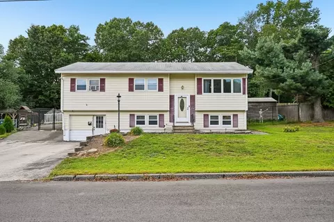 12 Barnard Rd, Lawrence, MA 01843