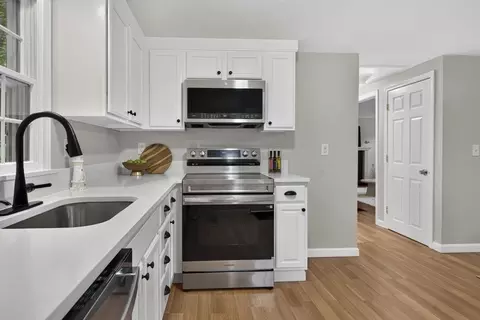 Kitchen - 230 Race Ln, Marstons Mills, MA 02648 photo 3 of 3