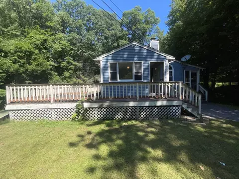 249 Granite St, Leominster, MA 01453