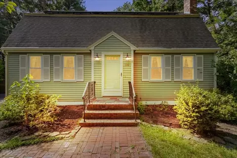 350 Harvey St, Taunton, MA 02780