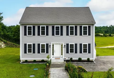 3 Samantha Ln, Plympton, MA 02367