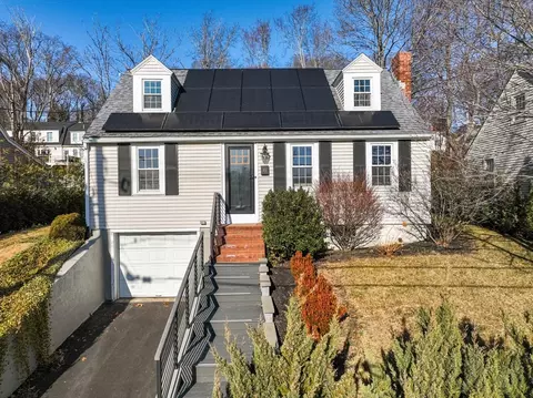 Exterior - 27 Broad Cove Rd, Hingham, MA 02043 photo 8 of 8