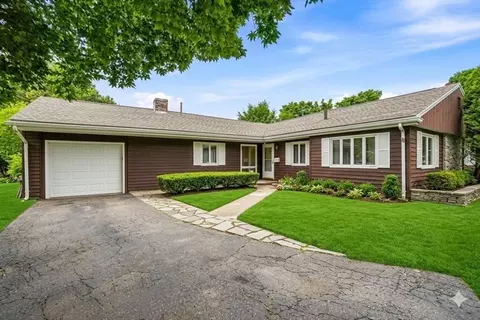 69 Maynard St, Newton, MA 02465