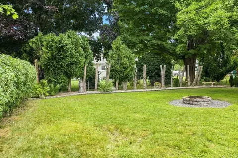 Exterior - 56 Hacker St, Fairhaven, MA 02719 photo 8 of 10