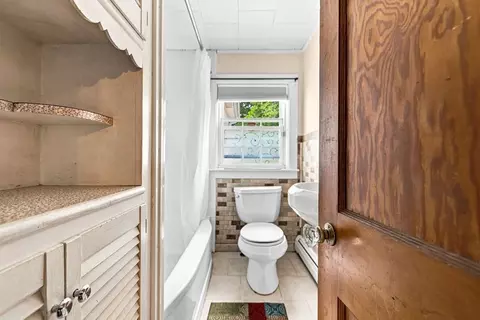 Bath - 56 Hacker St, Fairhaven, MA 02719 photo 2 of 2